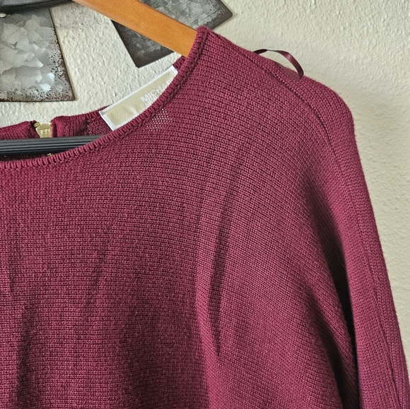 Michael Kors Burgundy Long Sleeve Sweater with a zipper on the Back Size XL. - Picture 8 of 10